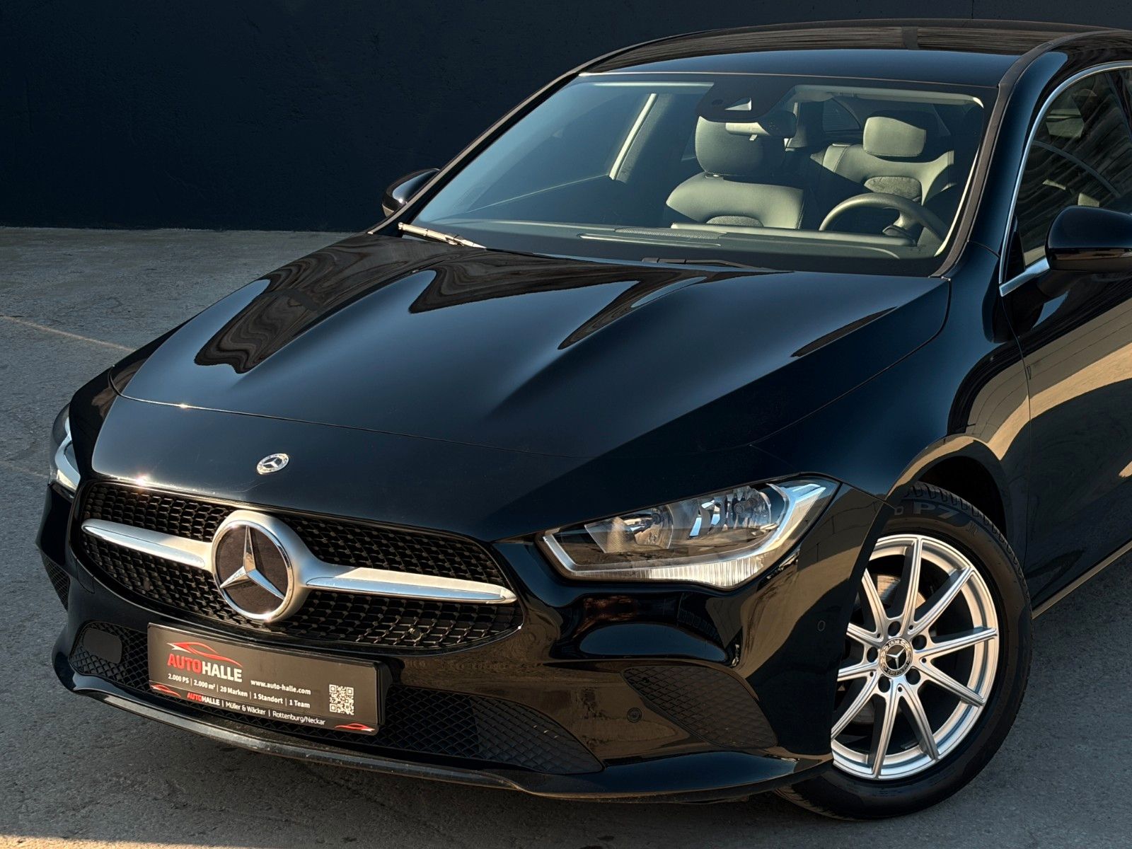 Fahrzeugabbildung Mercedes-Benz CLA 180 SB SHZ LKA MBUX CarPlay TEMP KLIMA Navi