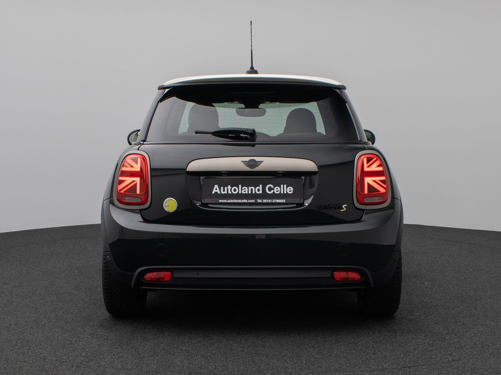 Fahrzeugabbildung MINI COOPER SE Resolute Edition PDC hinten LED Navi
