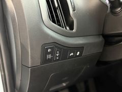 KIA Sportage Attract 2WD*KLIMA*KAMERA*SHZ*NAVI*TOP KIA Sportage Attract 2WD*KLIMA*KAMERA*SHZ*NAVI*TOP