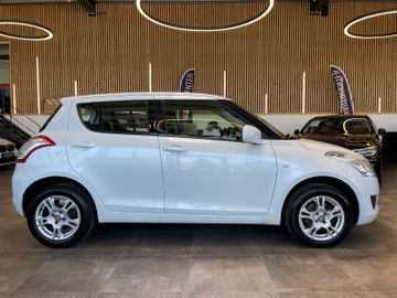 Suzuki Swift Club 4x4-ALLRAD *1.Hand*Top Zustand*SHZ*