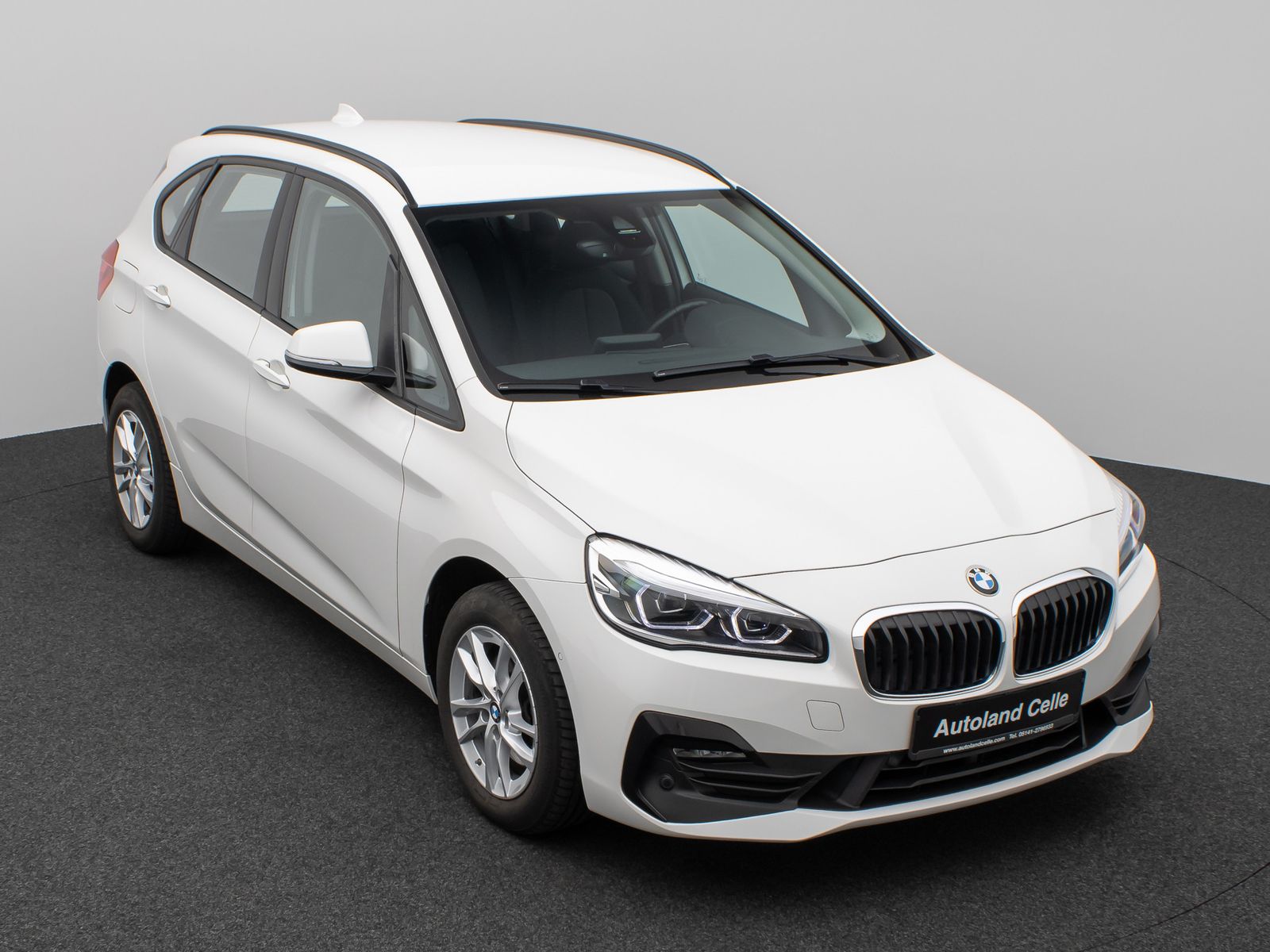 Fahrzeugabbildung BMW 218d Kamera Navi HiFi AHK LED Geschwindigkeitsre