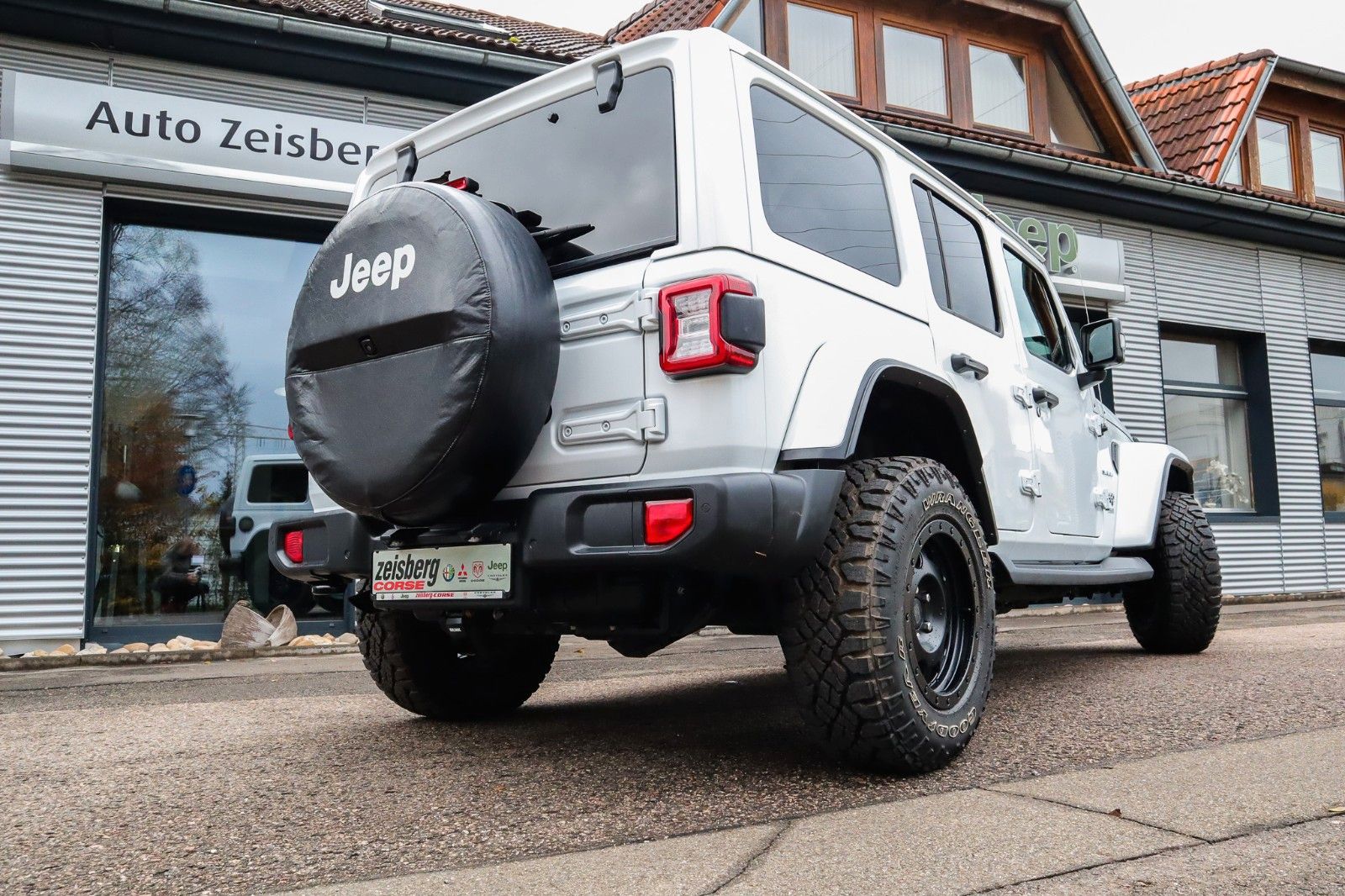 Fahrzeugabbildung Jeep Wrangler 2.2 Unlimited Sahara*AHK*Offroad*Leder*