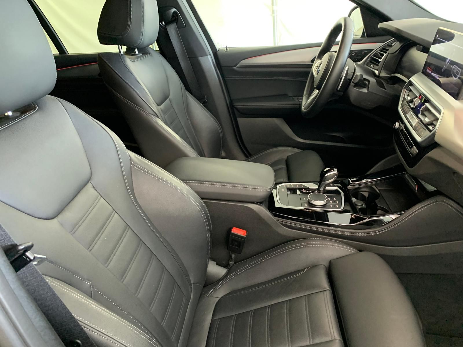 BMW X4 30d M Sport DR-PROF/LED+/AHK/NP90t€/STANDHZ imagem 3