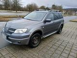 Mitsubishi  Outlander - gebrauchte Mitsubishi Outlander aus dem Jahr 2005