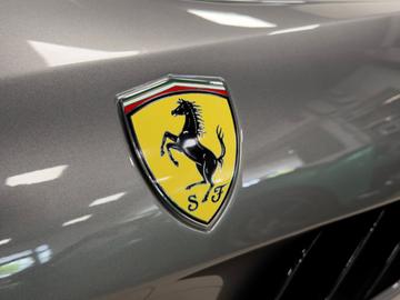 صورة مصغرة 19 لـ 2016 Ferrari GTC4LUSSO