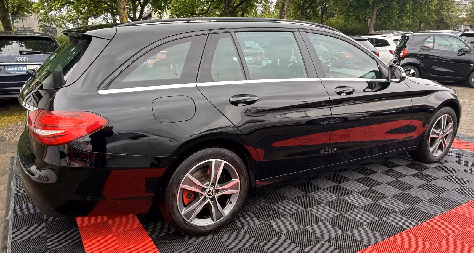 Mercedes-Benz C200 2015 — photo 12