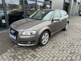 Audi A3 Sportback 1.8 TFSI Ambiente AUTOMATIK*XENON* - Audi A3 Gebrauchtwagen in Lübeck