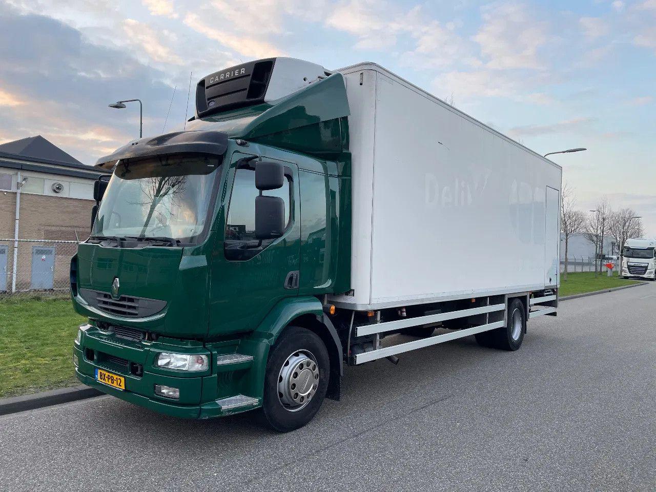Renault Midlum 270 2010 chereau + carrier