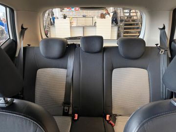 Hyundai i10 Edition+ *TÜV-042027*RADIO*CD*AUX*ISOFIX*