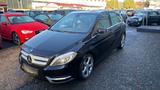 Mercedes-Benz B 180 Sportpaket*BI-XEN*NAVI*PDC*17ZOLL - Mercedes-Benz B 180: Sport