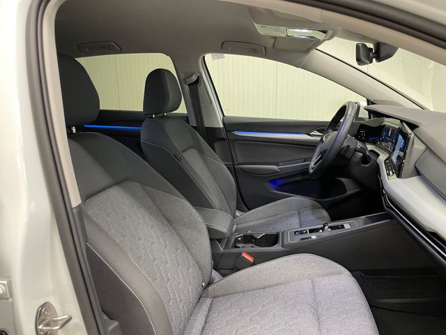 Golf VIII Move 1.0 eTSI DSG LED NAVI ACC SHZ