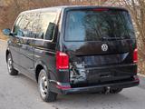 Volkswagen T6 Multivan Comfortline Leder DSG - Volkswagen T6 Transporter mit Benzin-Antrieb: Automatik