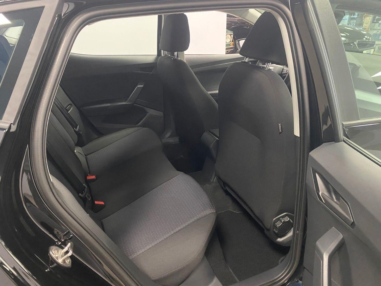 Fahrzeugabbildung SEAT Ibiza 1.0 TSI Style+5 Jah GARANTIE+KAMERA+PDC+BC