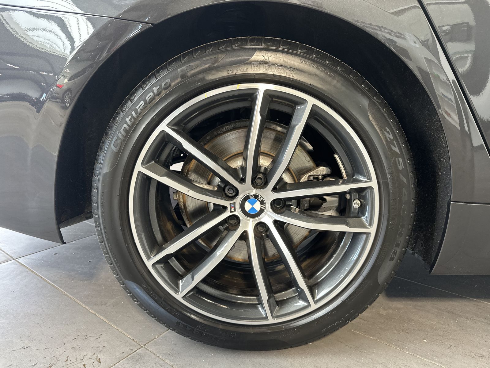 Fahrzeugabbildung BMW 520d M-Sport NAV+LED+ACC+SHZ+VCOCK+LEDER+KEYLESS