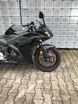 Yamaha R3                     wenig km/ Akrapovic/ KZH. - SPORTLER VON 251 BIS 500 CCM