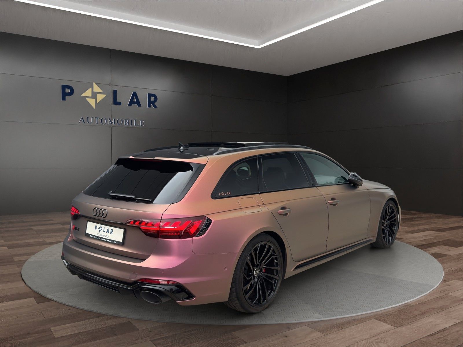 Fahrzeugabbildung Audi RS4 Avant *Pano*280km/h*B&O*HUD*Matrix*Ambiente+