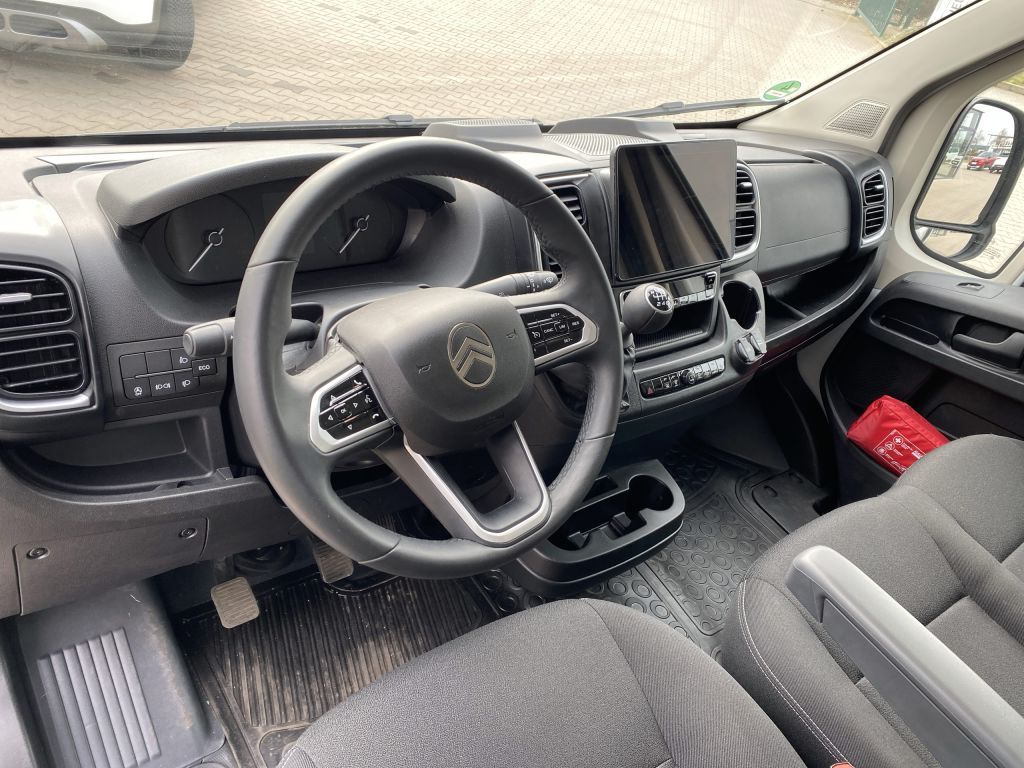 Fahrzeugabbildung Citroën Jumper 2.2 BlueHDi 140 L3H2 *NAVI*Allwetterreife