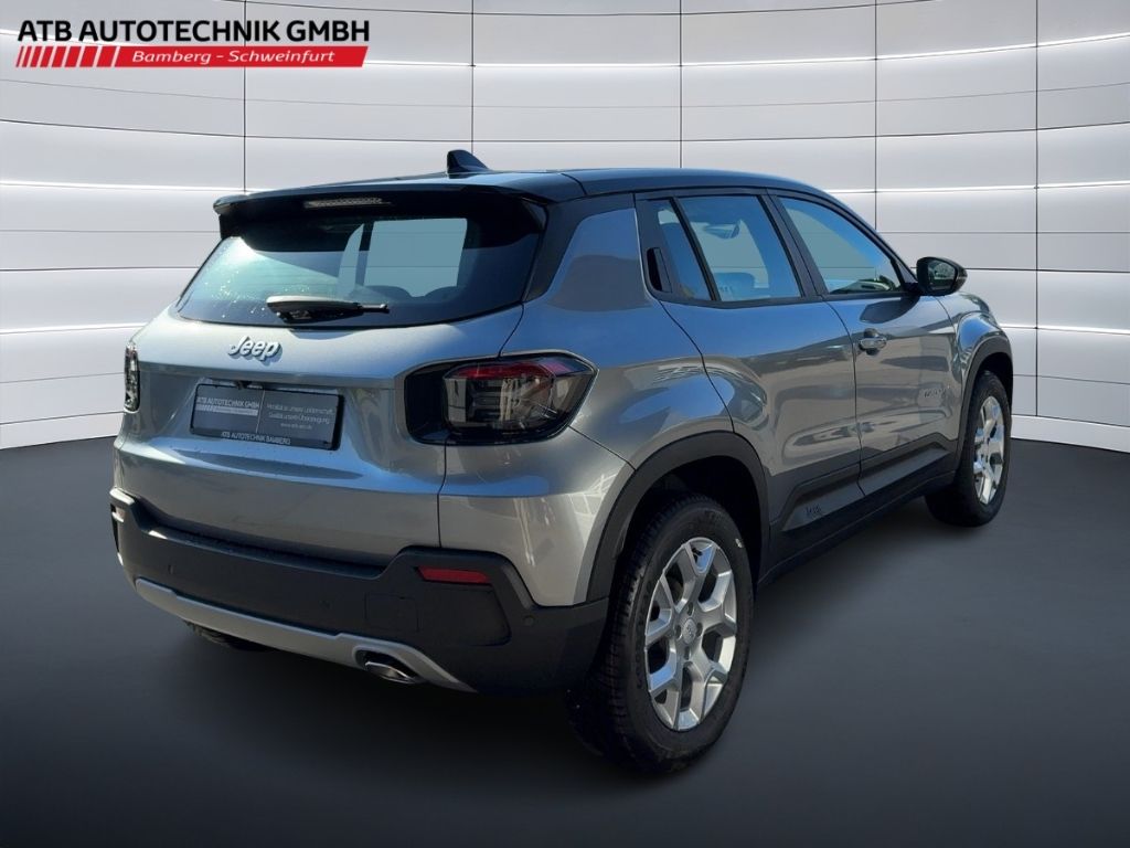 Fahrzeugabbildung Jeep Avenger e-Hybrid Altitude NAVI ALLWETTER WINTER