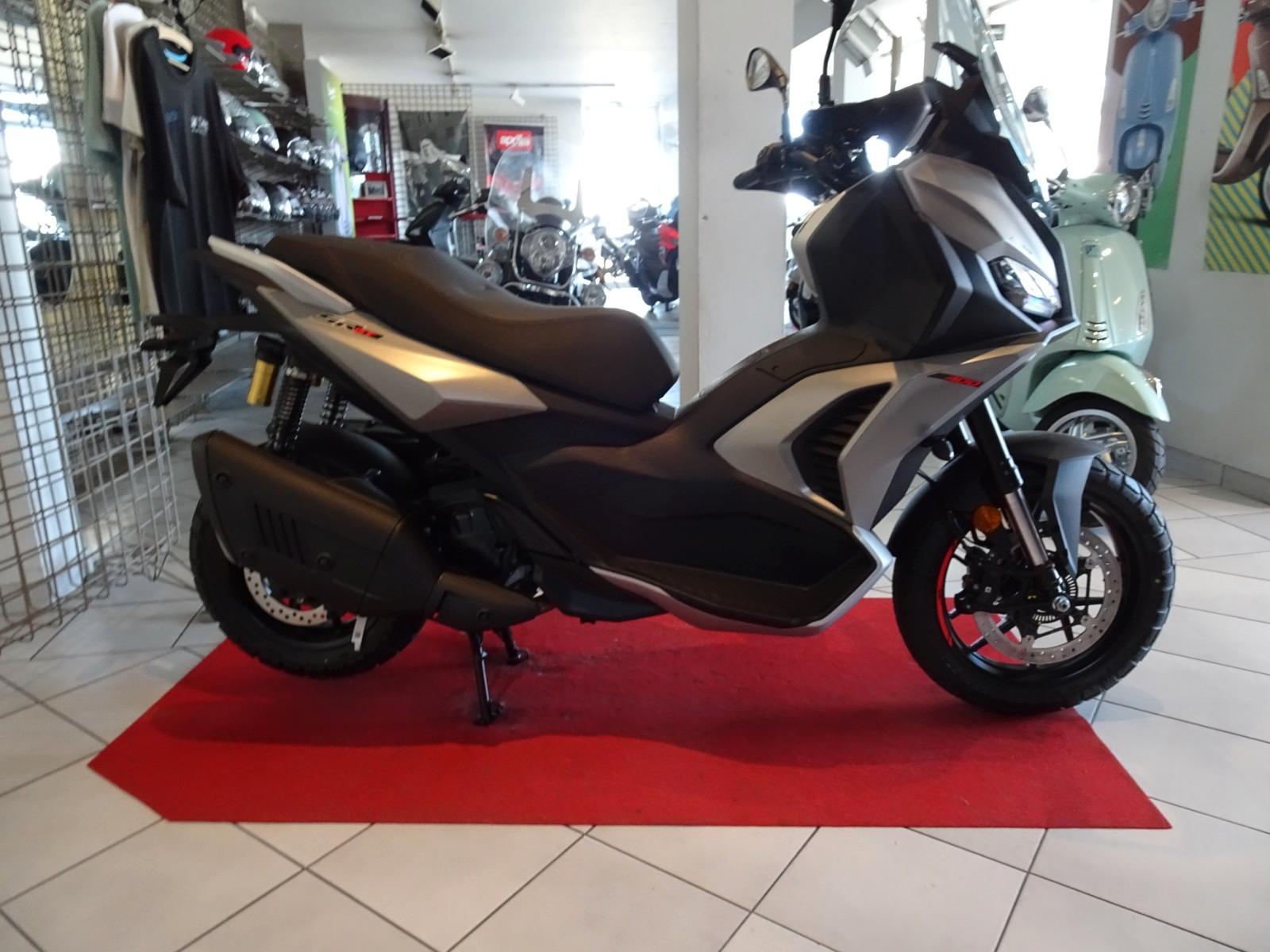 Aprilia SR GT  400  MY2026