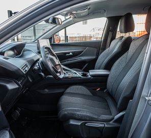 Fahrzeugabbildung Peugeot 3008 Active Pack |NAVI|LED|360°