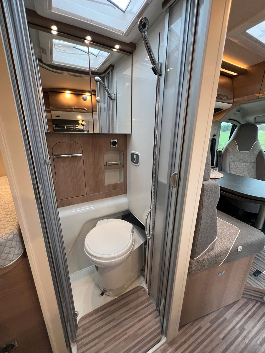 Fahrzeugabbildung Malibu Malibu Van compact 600 LE