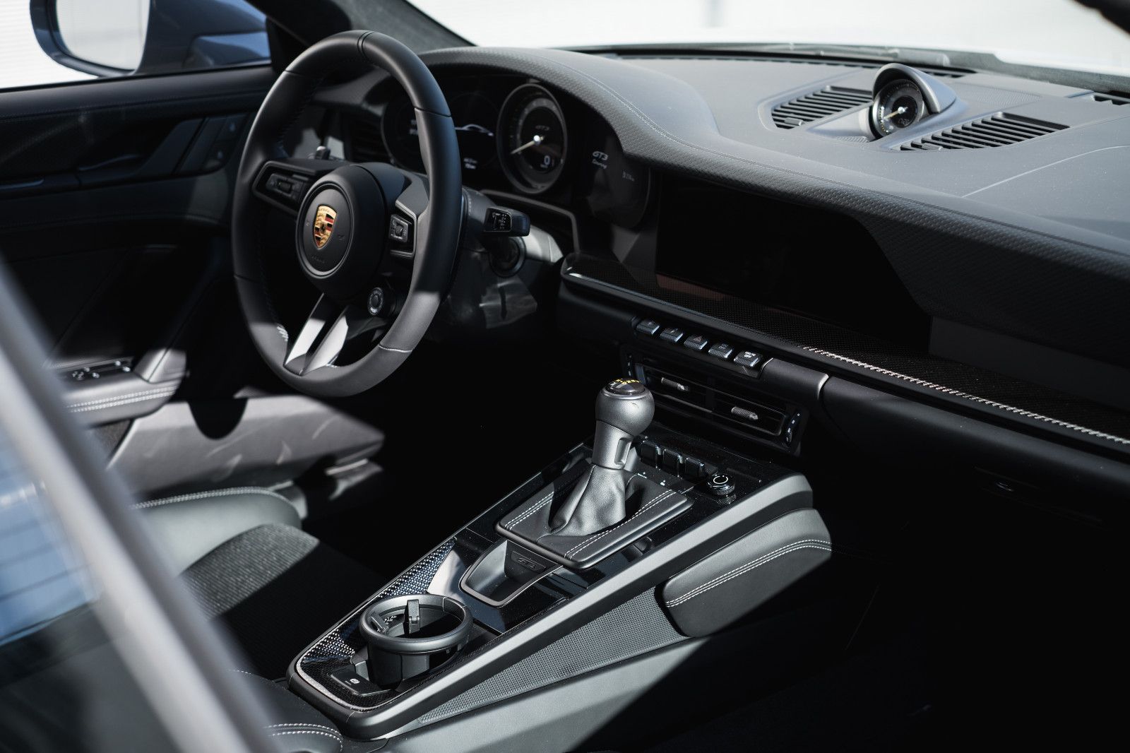 Fahrzeugabbildung Porsche 992 GT3  Touring-PTS-Lift-LED-Bose-Vollschale