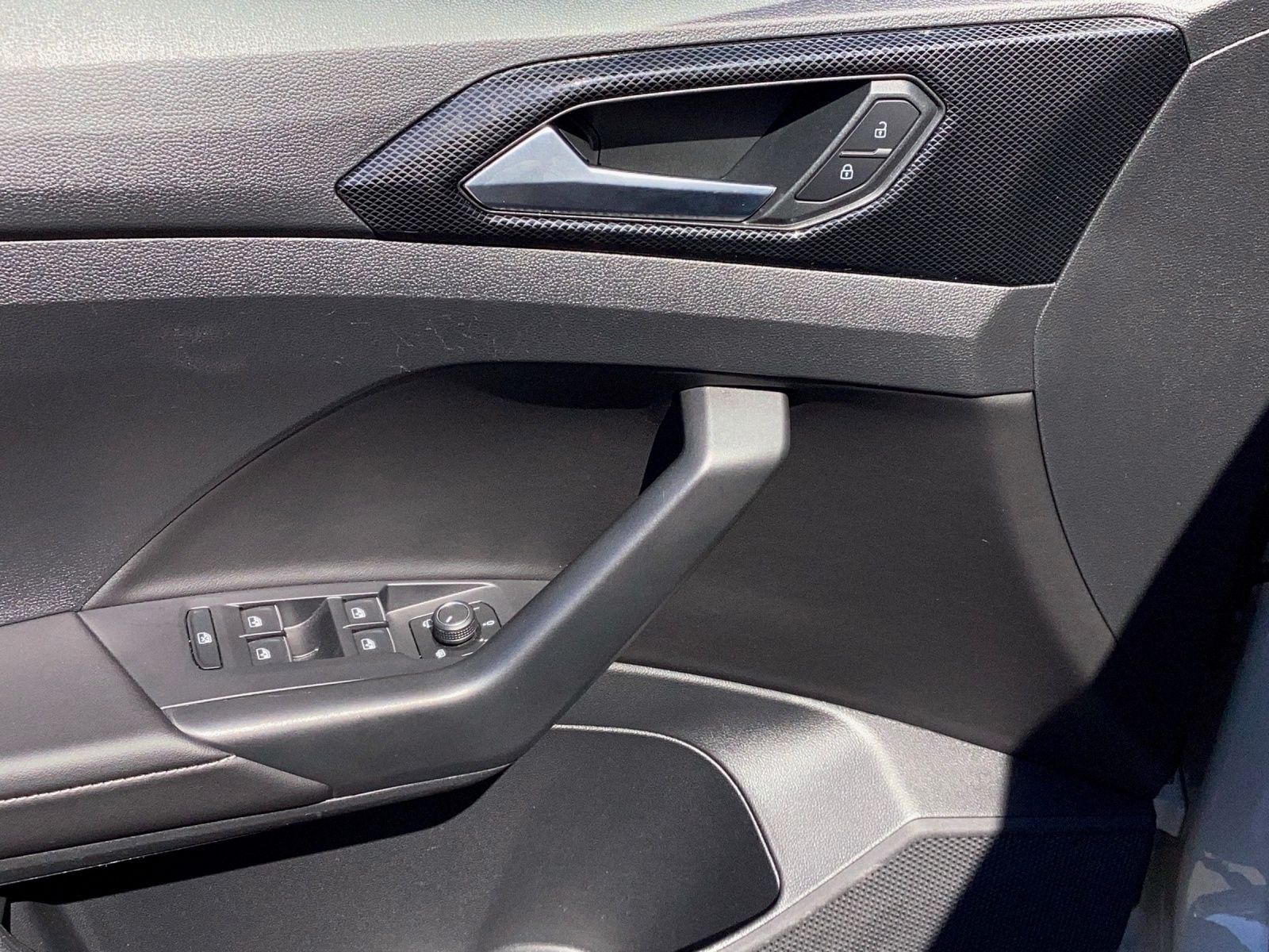 Volkswagen T-Cross - Bild 8