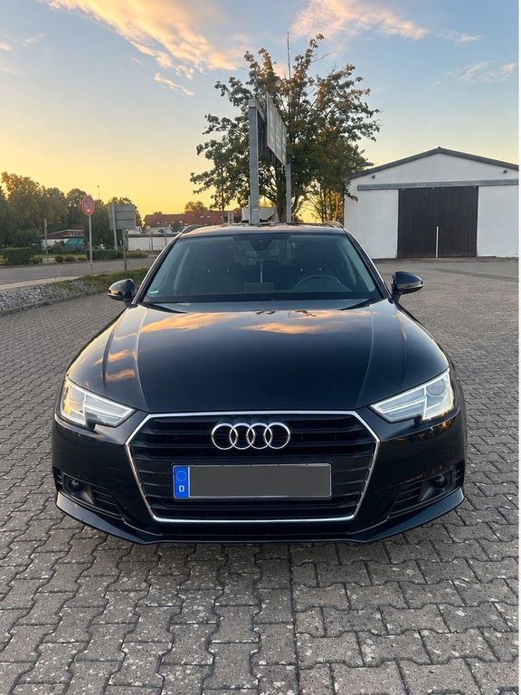 Image of Audi A4