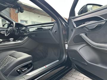 2022 AUDI A8 — миниатюра 18