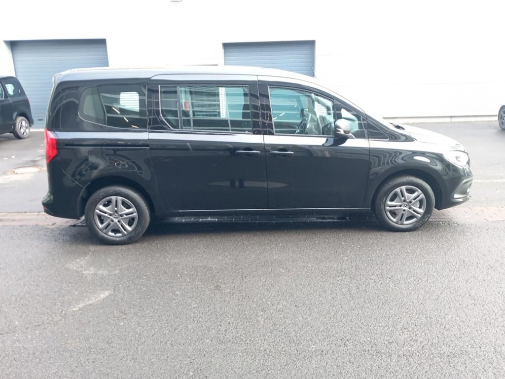 Fahrzeugabbildung Mercedes-Benz Citan Tourer 113 *Navi*AHK*SpurH*SpurW*Winterp.