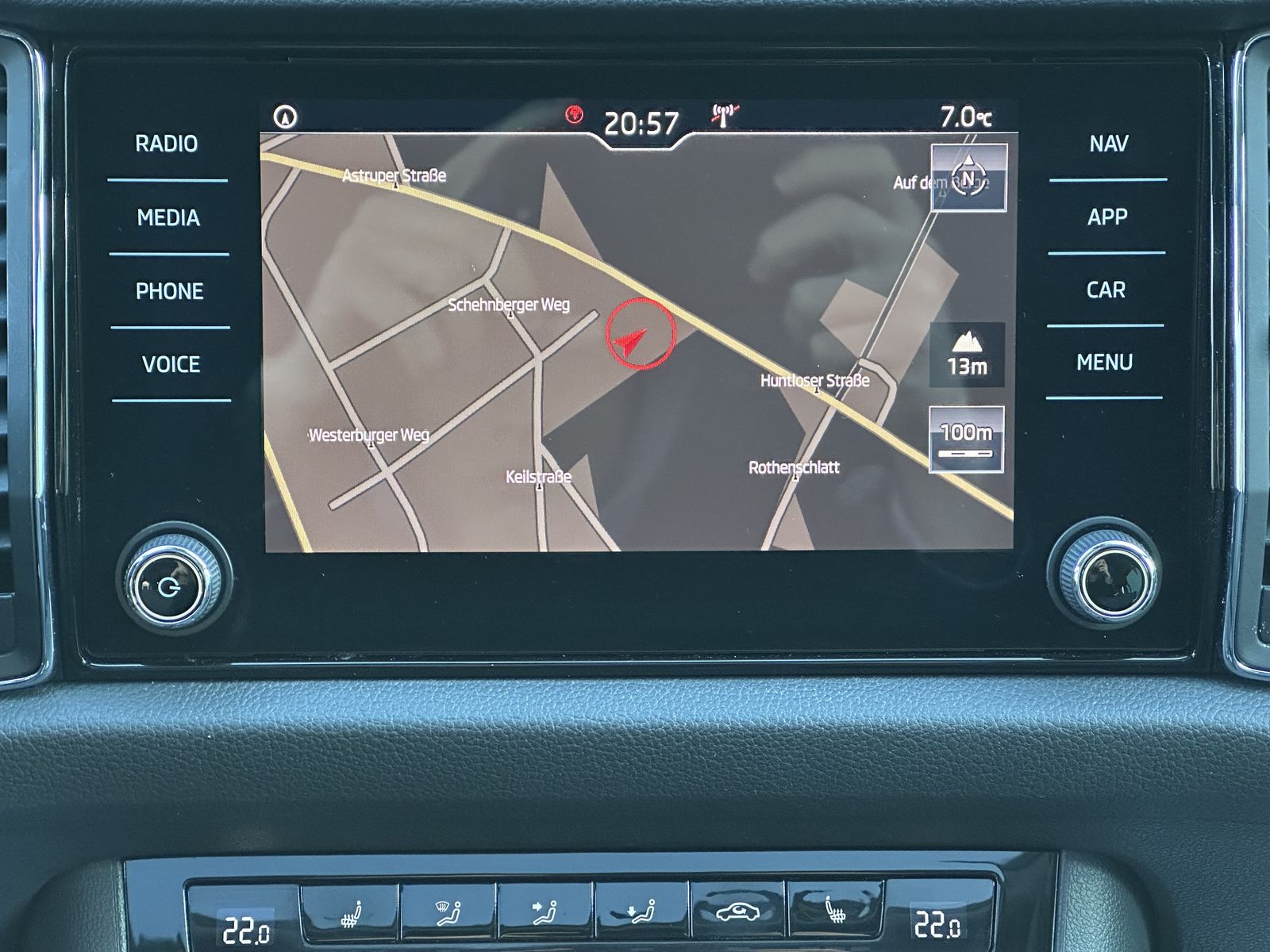 Fahrzeugabbildung SKODA Kodiaq Style 4x4 NAV+LED+AHK+PANO+KAMERA+18ZO+PP