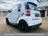 Smart ForTwo Passion AUTOM/SERVO/KLIMA/LEDER/SITZH/NAV - gebrauchte Kleinwagen in Hamburg