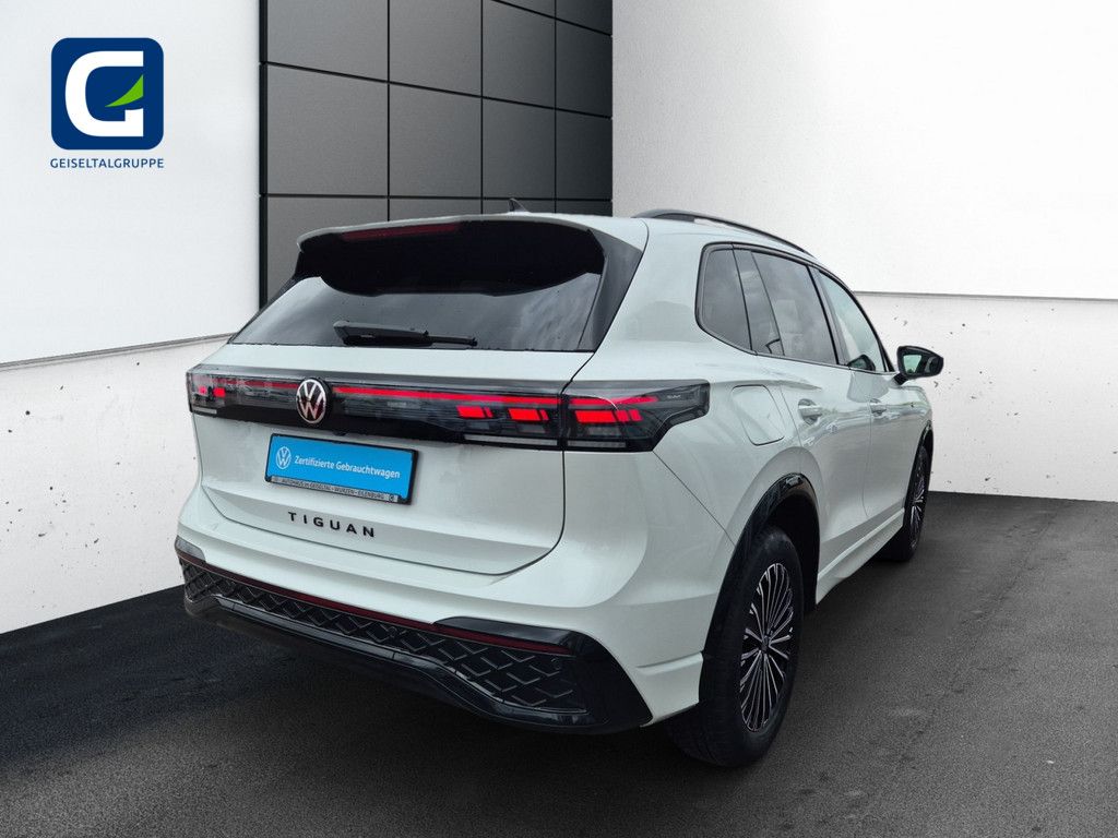 Tiguan 1.5 TSI eHybrid R-Line *DSG*AHK*PANO*BLAC
