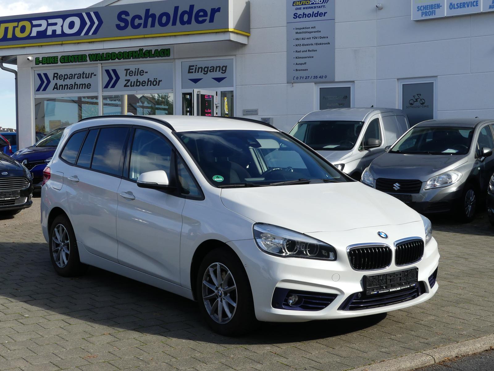 BMW 218 Gran Tourer Sport Line | NAVI | LED | 7-SI.
