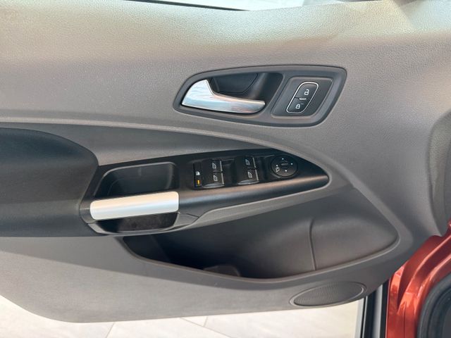 Ford Grand Tourneo Connect Active