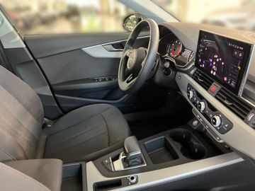 Audi A4 - 12
