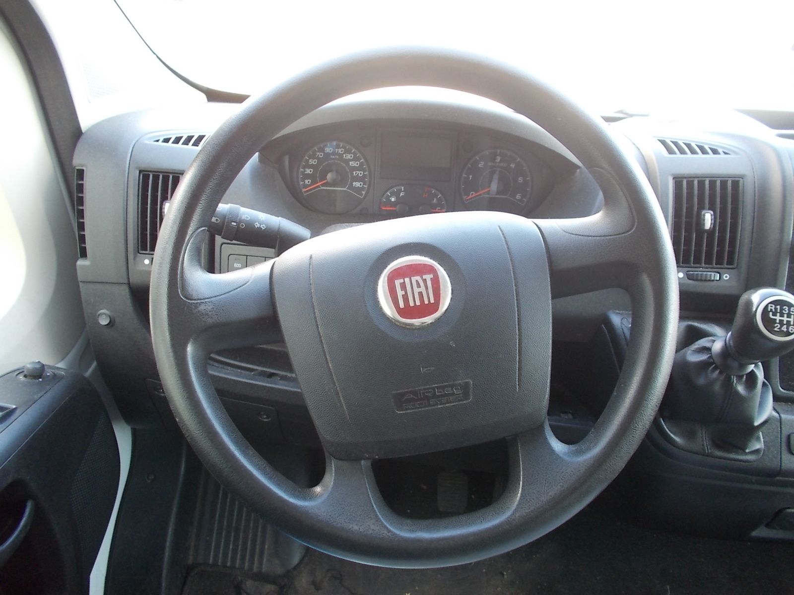 Fahrzeugabbildung Fiat Ducato 35 140 L4 140PS Koffer + Klima