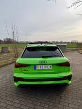 Audi RS3 2.5 TFSI S tronic quattro Sportback  - Audi RS3 mit Benzin-Antrieb: Kombi, 2.5