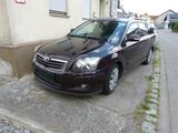 Toyota Avensis Combi Sol 1.8-l-VVT-i Kombi... - Toyota Avensis aus 2008: Kombi