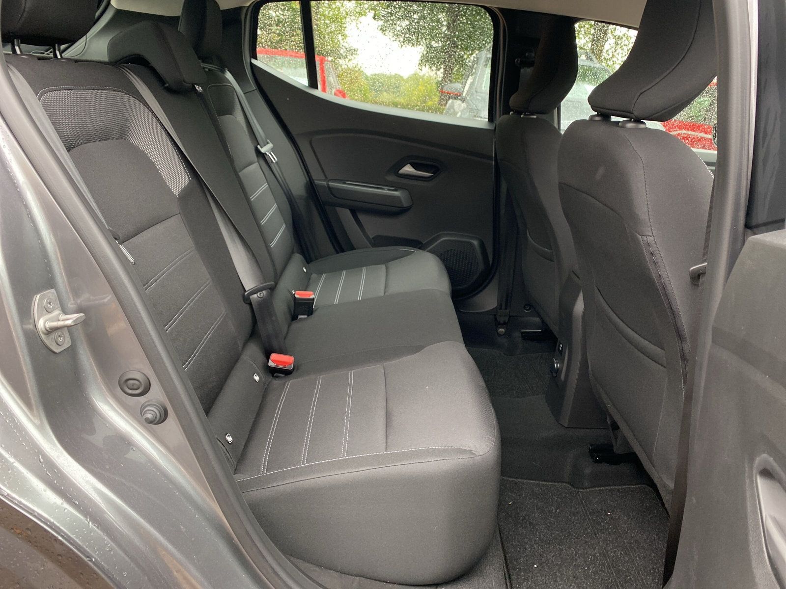 Dacia Sandero - Bild 12