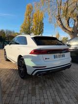 Audi SQ8 4.0l TDI - Audi SQ8: Automatik