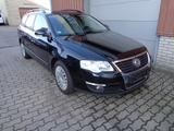 Volkswagen Passat Variant 2.0 TDI Comfortline *DSG* - gebrauchte VW Passat Variant aus dem Jahr 2009