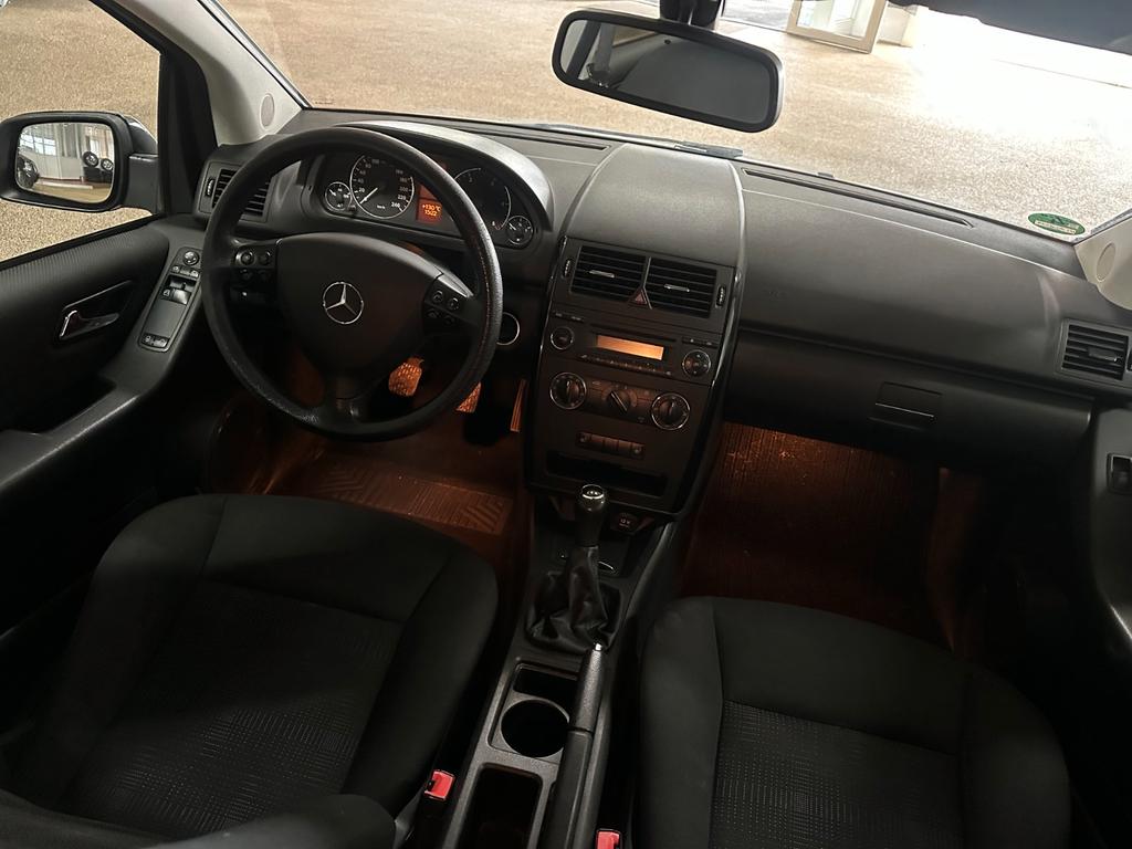 Mercedes-Benz A 160