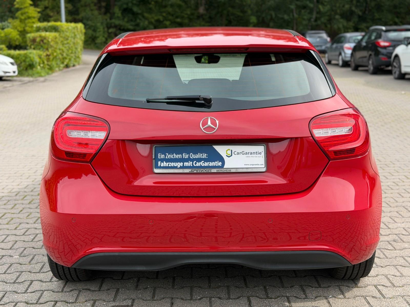 Mercedes-Benz A 180 BlueEfficiency Garantie *Navi*PDC*Bi Xenon