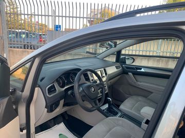Volkswagen Golf Sportsvan - 9