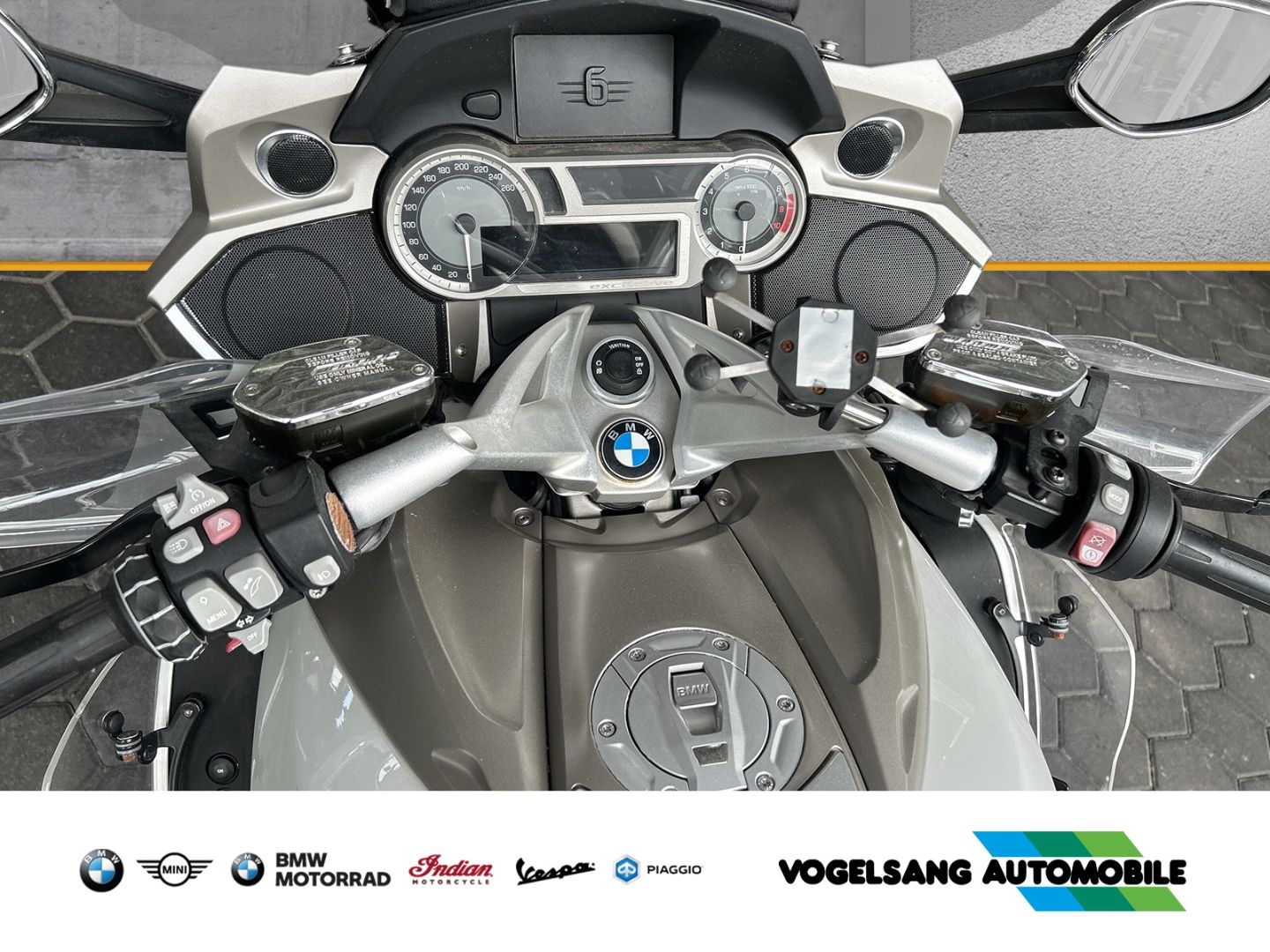 Fahrzeugabbildung BMW K 1600 GTL EXCLUSIVE, ....