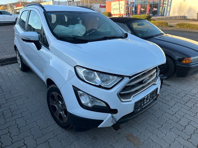 Ford EcoSport Cool & Connect/Unfall-Brandschaden