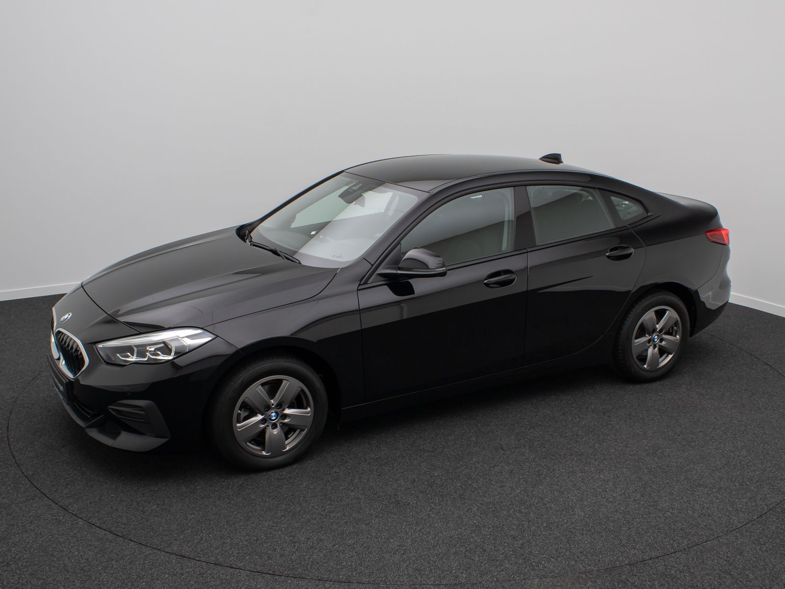 Fahrzeugabbildung BMW 218 Gran Coupé GeschwindigReg PDC DAB CockpitPr