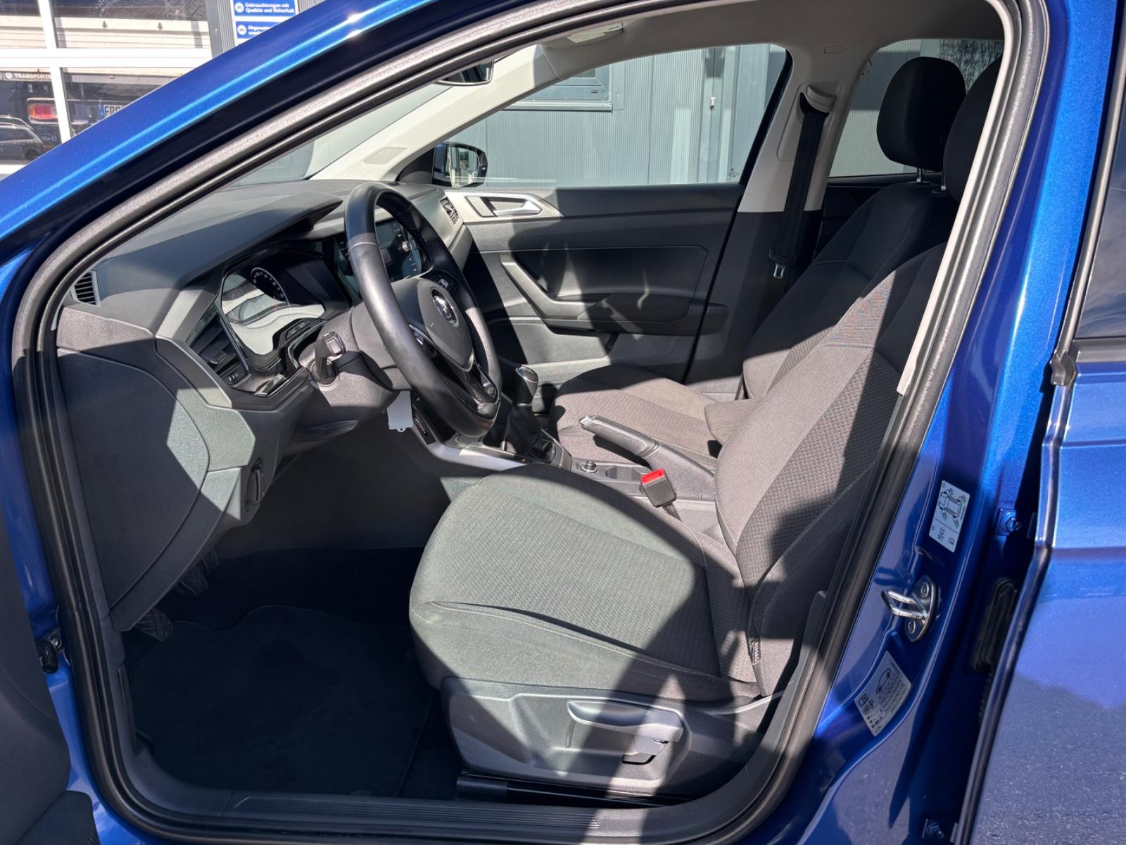 Volkswagen Polo VI Comfortline App + SH + LED, миниатюра 8