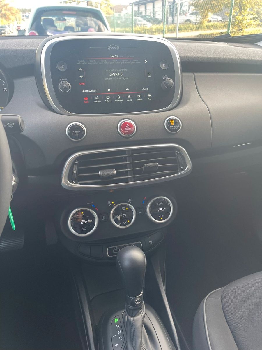 Fahrzeugabbildung Fiat 500X Basis